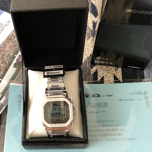 G-SHOCK(ジーショック)の国内正規品 G-SHOCK シルバー GMW-B5000D-1JF メンズの時計(腕時計(デジタル))の商品写真