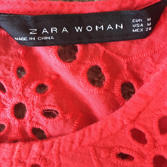 ZARA(ザラ)のZARA レーススカラップ トップス sizeM レディースのトップス(カットソー(半袖/袖なし))の商品写真