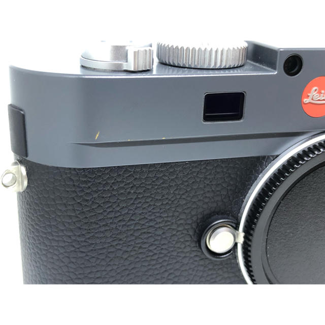 LEICA(ライカ)のライカ Leica M-E バッテリー付き CCDセンサー交換済み 良品 保証残 スマホ/家電/カメラのカメラ(ミラーレス一眼)の商品写真