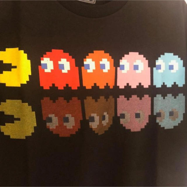 BANDAI NAMCO Entertainment(バンダイナムコエンターテインメント)のセール!! PACMAN TEE メンズのトップス(Tシャツ/カットソー(半袖/袖なし))の商品写真