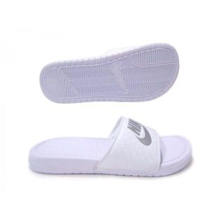 ナイキ(NIKE)の38％OFF♪超人気☆ナイキ/シャワーサン/ベナッシ/27(サンダル)