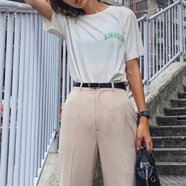 moussy(マウジー)のMOUSSY 今季 ロゴTシャツ EMANON 新品 レディースのトップス(Tシャツ(半袖/袖なし))の商品写真