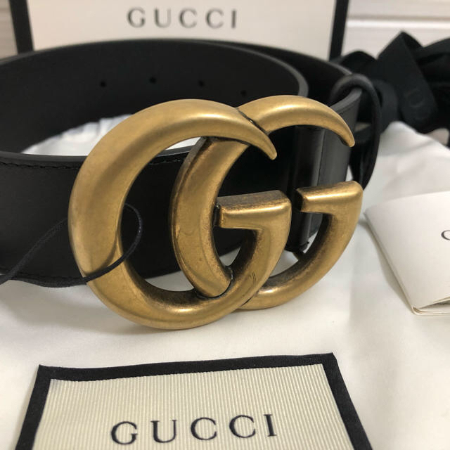 Gucci(グッチ)の【りな様専用】ベルト幅4cm グッチ GG レザーベルト バックル付き レディースのファッション小物(ベルト)の商品写真