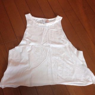 エイチアンドエム(H&M)の白タンク こん様専用(Tシャツ(半袖/袖なし))