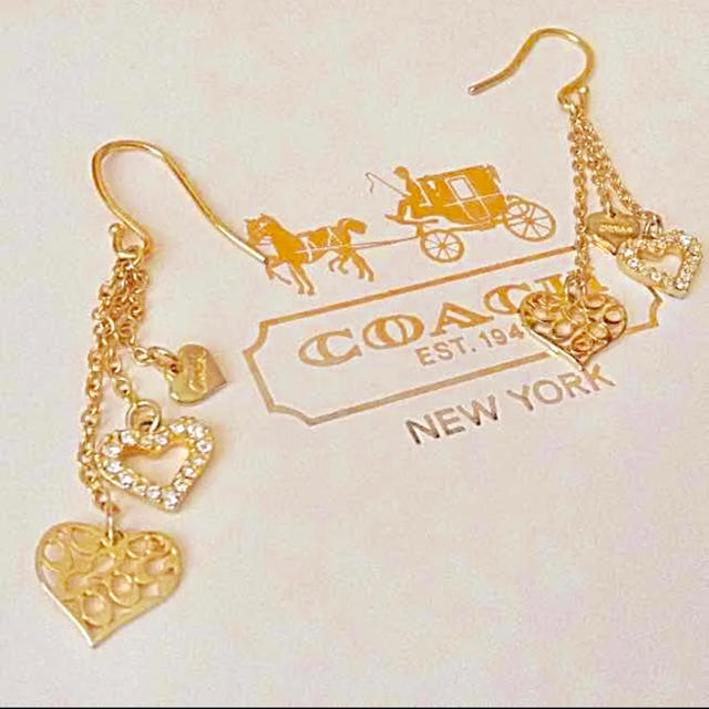 COACH(コーチ)のCOACH シグネチャーハート ピアス レディースのアクセサリー(ピアス)の商品写真