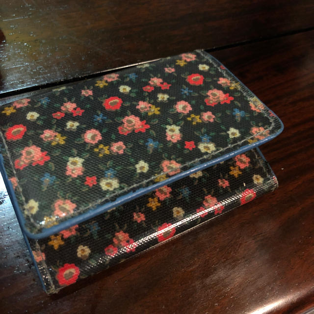 Cath Kidston(キャスキッドソン)の❋ひまわりさまご専用❋Cath Kidston カードケース  レディースのファッション小物(名刺入れ/定期入れ)の商品写真