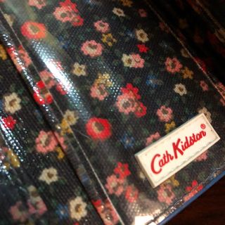 キャスキッドソン(Cath Kidston)の❋ひまわりさまご専用❋Cath Kidston カードケース (名刺入れ/定期入れ)