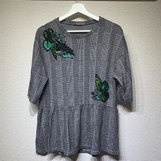 ザラ(ZARA)のZARA TRAFALUC レディース リーフロゴ チェック柄 トップス M(Tシャツ(半袖/袖なし))