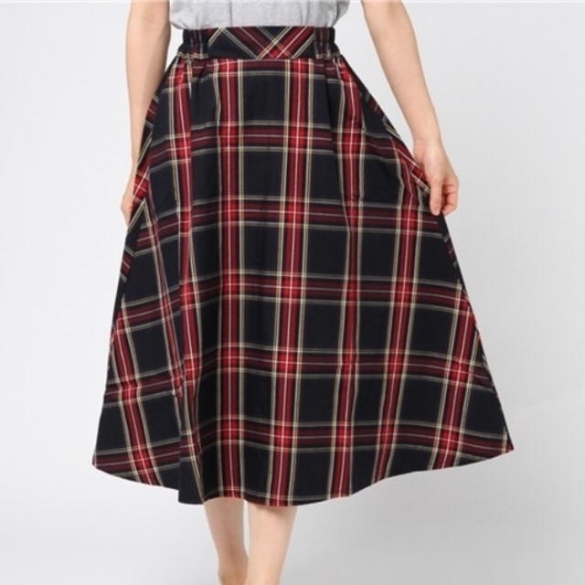 ZARA(ザラ)のアメリカンホリック タータンチェック レディースのスカート(ひざ丈スカート)の商品写真
