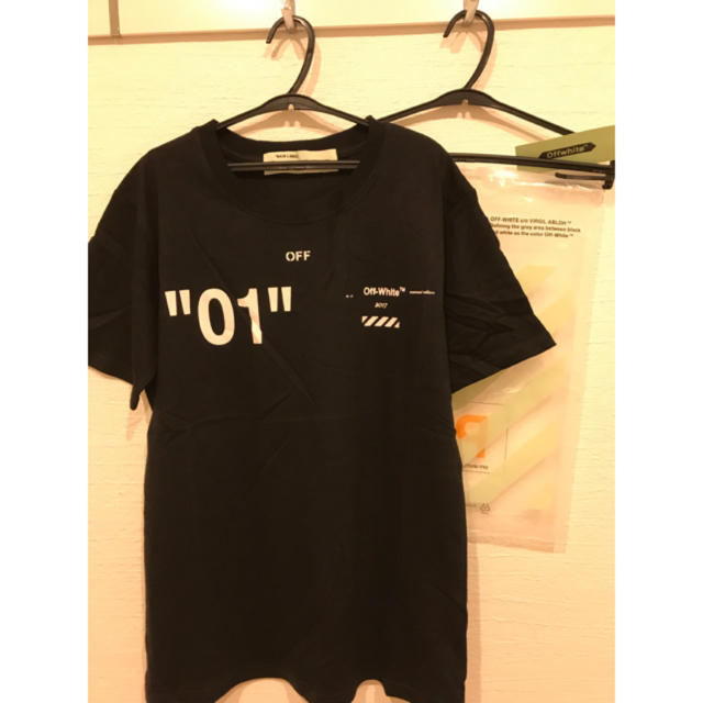 OFF-WHITE(オフホワイト)のオフホワイト Tシャツ メンズのトップス(Tシャツ/カットソー(半袖/袖なし))の商品写真