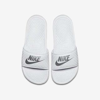 ナイキ(NIKE)の38％OFF♪超人気☆ナイキ/シャワーサン/ベナッシ/28(ビーチサンダル)