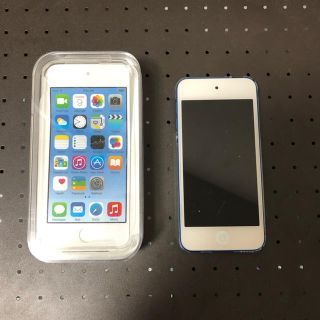 アイポッドタッチ(iPod touch)のiPod touch 第6世代モデル32GB ブルー(ポータブルプレーヤー)