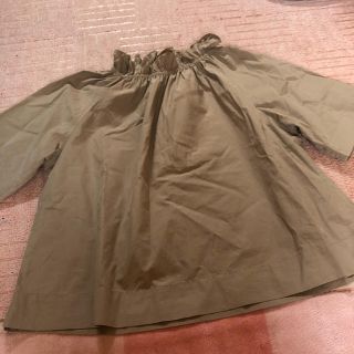 ユニクロ(UNIQLO)のUNIQLO ブラウス(シャツ/ブラウス(半袖/袖なし))