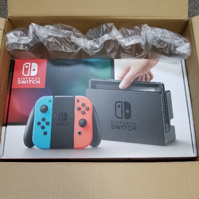 新品未開封】 任天堂 スイッチ switch 本体 ネオン クーポン付 2台 新品未開封】 任天堂 スイッチ switch 本体 ネオン クーポン付 2台