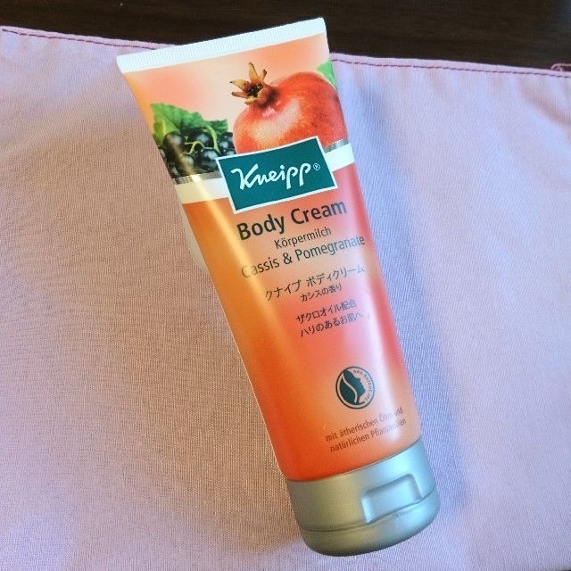 Kneipp(クナイプ)の再値下げ！クナイプ ボディクリーム カシスの香り 200ml コスメ/美容のボディケア(ボディクリーム)の商品写真