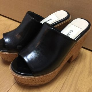 スナイデル(SNIDEL)のsnidel コルクボードサボ サンダル S 黒(サンダル)