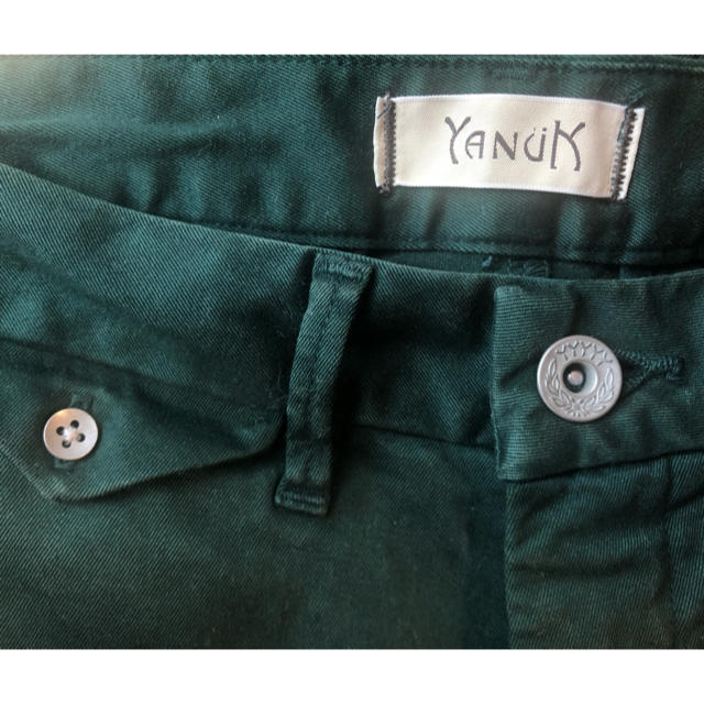 YANUK(ヤヌーク)のYANUK(ヤヌーク) クロップド チノ パンツ デニム XS Sサイズ レディースのパンツ(デニム/ジーンズ)の商品写真