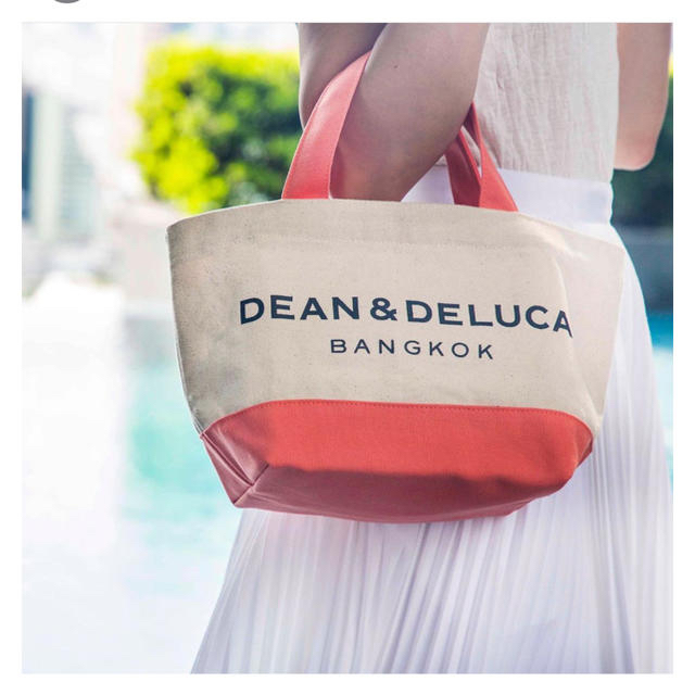 DEAN & DELUCA(ディーンアンドデルーカ)のDean&Deluca バンコク スモールサイズ トートバッグ コーラル 新作 レディースのバッグ(トートバッグ)の商品写真