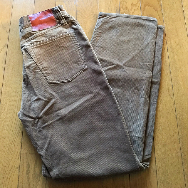 YAECA(ヤエカ)の専用です！LENOのKAY High Waist Corduroy Pants レディースのパンツ(カジュアルパンツ)の商品写真