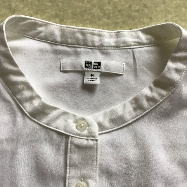 UNIQLO(ユニクロ)のユニクロ ノーカラーシャツ 7分袖 彩ノヒカリ様専用 レディースのトップス(シャツ/ブラウス(長袖/七分))の商品写真