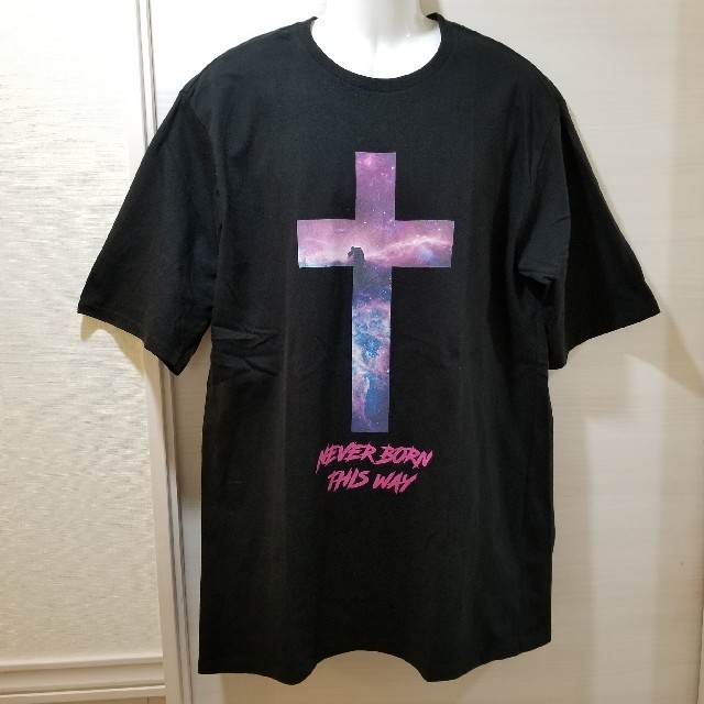 MILKBOY(ミルクボーイ)の夏物セール🍁MILKBOY 「NEVER BORN THIS WAY」クロス メンズのトップス(Tシャツ/カットソー(半袖/袖なし))の商品写真