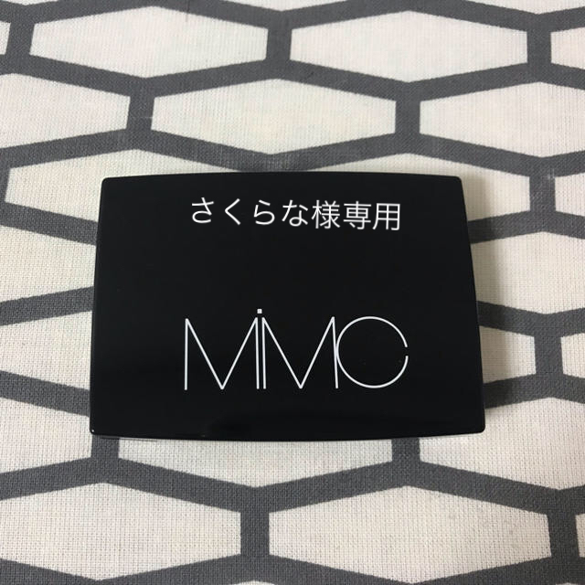 MiMC(エムアイエムシー)のMiMC ビオモイスチャーシャドー コスメ/美容のベースメイク/化粧品(アイシャドウ)の商品写真