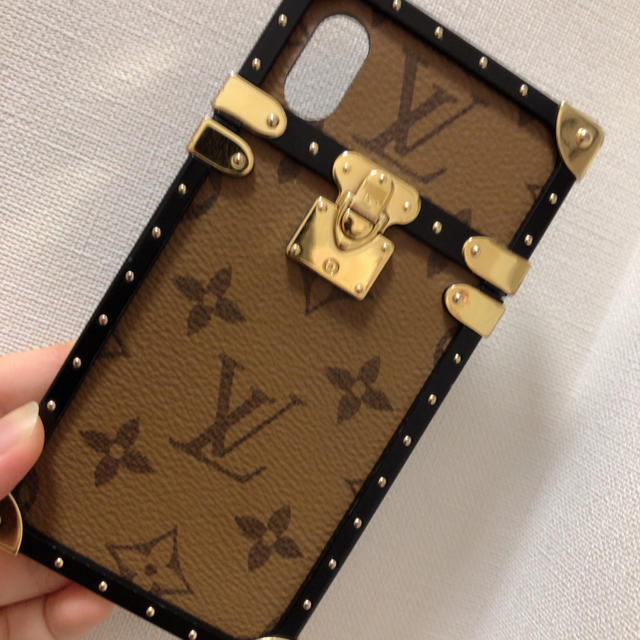 LOUIS VUITTON アイトランク-