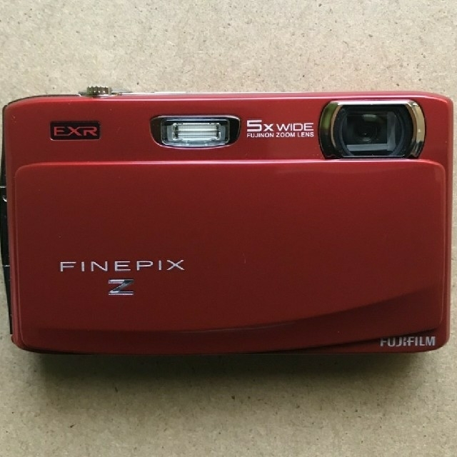 富士フイルム(フジフイルム)のFINEPIX Z 900EXR デジカメ スマホ/家電/カメラのカメラ(コンパクトデジタルカメラ)の商品写真