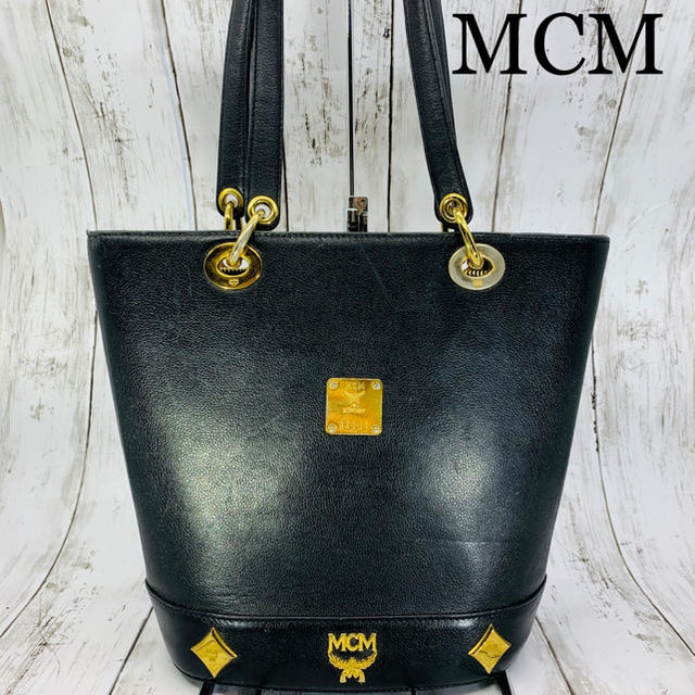 美品 MCM ロゴ金具 レザー トートバッグレディース