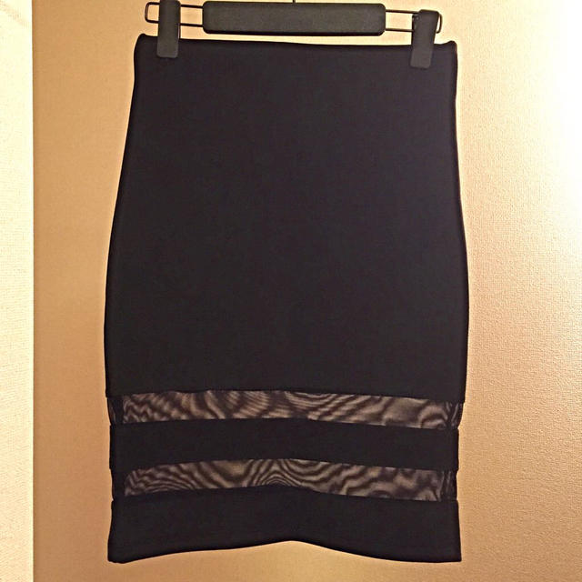 H&M(エイチアンドエム)のモードスカート レディースのスカート(ミニスカート)の商品写真