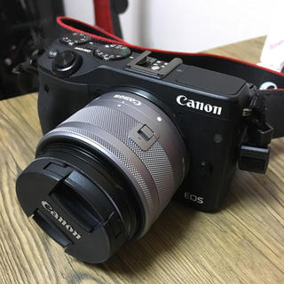 キヤノン(Canon)の★最終値下げ★Canon EOS M３ レンズセット(ミラーレス一眼)