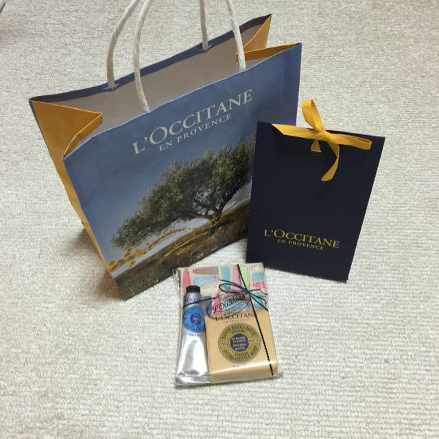 L'OCCITANE(ロクシタン)のキラリ☆パンパース様専用です(o^^o) コスメ/美容のスキンケア/基礎化粧品(その他)の商品写真