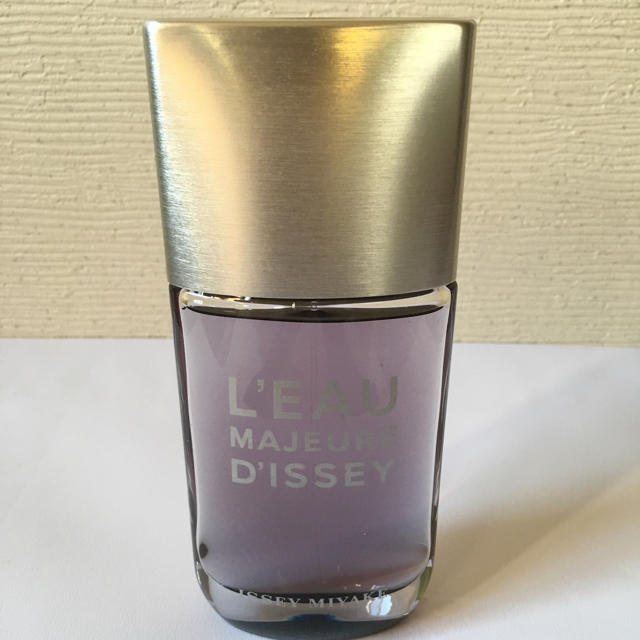 ISSEY MIYAKE(イッセイミヤケ)のイッセイミヤケ ロー マジュール ドゥイッセイ オードトワレ 100ml コスメ/美容の香水(香水(男性用))の商品写真