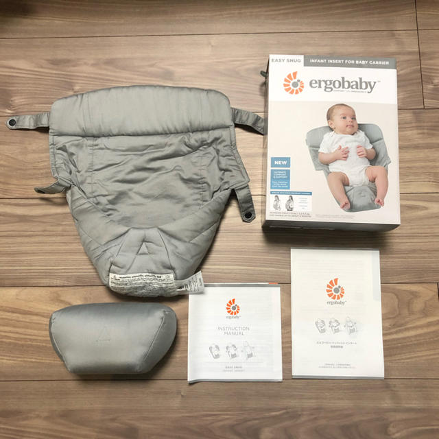 Ergobaby(エルゴベビー)の☆ xpippix様専用    エルゴインサート  キッズ/ベビー/マタニティの外出/移動用品(抱っこひも/おんぶひも)の商品写真