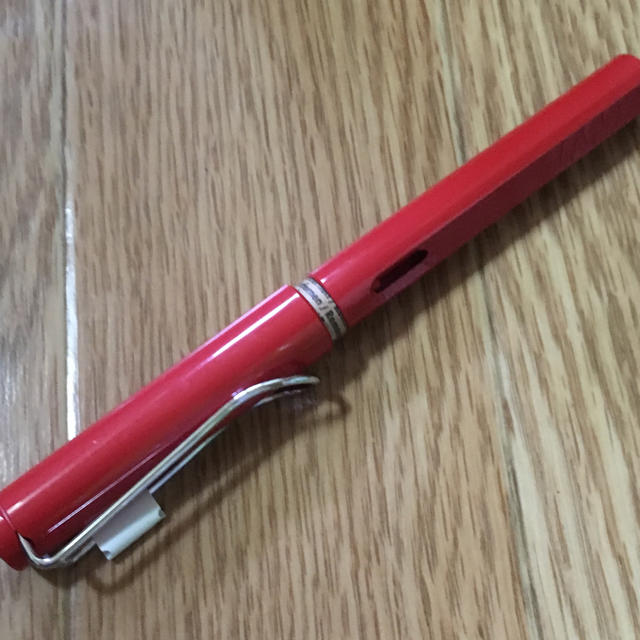 LAMY(ラミー)のLAMY ラミー サファリ 万年筆 ペン先M 新品 アルスター  インテリア/住まい/日用品の文房具(ペン/マーカー)の商品写真