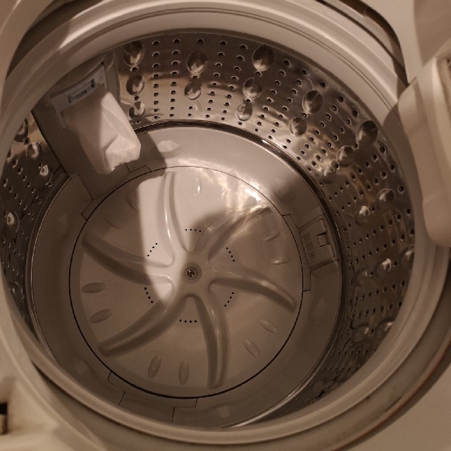 東芝(トウシバ)の(りらっくま様専用)東芝　送料無料　全自動洗濯機6.0kg 白　AW-60GF スマホ/家電/カメラの生活家電(洗濯機)の商品写真