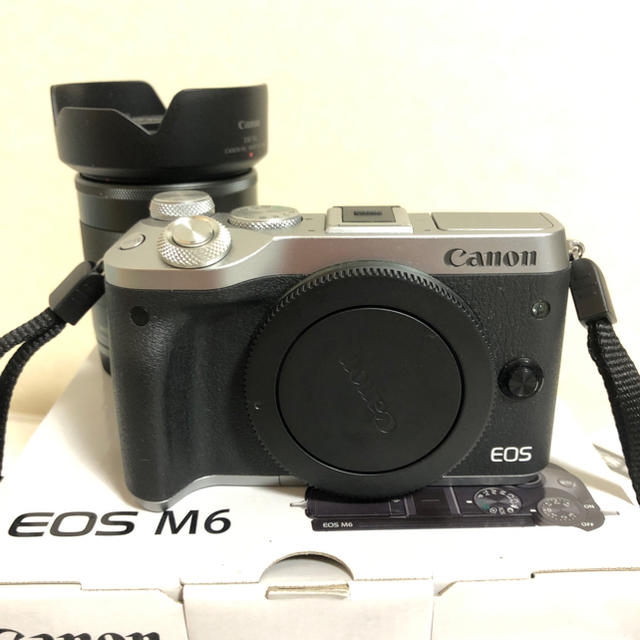 Canon(キヤノン)のCanon EOS M6ボディ +おまけレンズ18-55mm スマホ/家電/カメラのカメラ(デジタル一眼)の商品写真