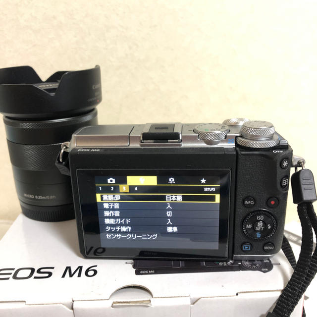 Canon(キヤノン)のCanon EOS M6ボディ +おまけレンズ18-55mm スマホ/家電/カメラのカメラ(デジタル一眼)の商品写真