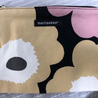 マリメッコ(marimekko)のポーチ(ポーチ)