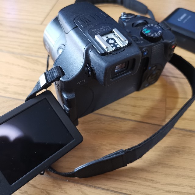 Canon(キヤノン)のPowerShot SX60 HS


 スマホ/家電/カメラのカメラ(コンパクトデジタルカメラ)の商品写真