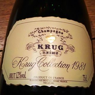 クリュッグ(Krug)の激レア Krug Collection クリュッグコレクション1981 箱封書付(シャンパン/スパークリングワイン)