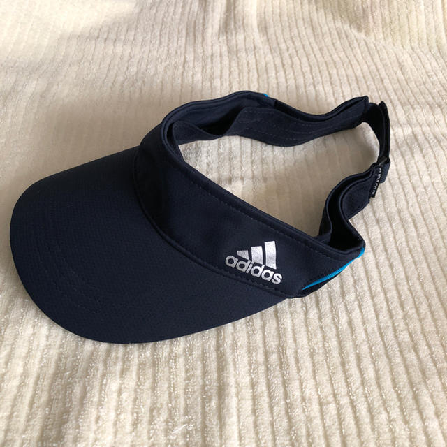 adidas(アディダス)のアディダスサンバイザー レディースの帽子(その他)の商品写真