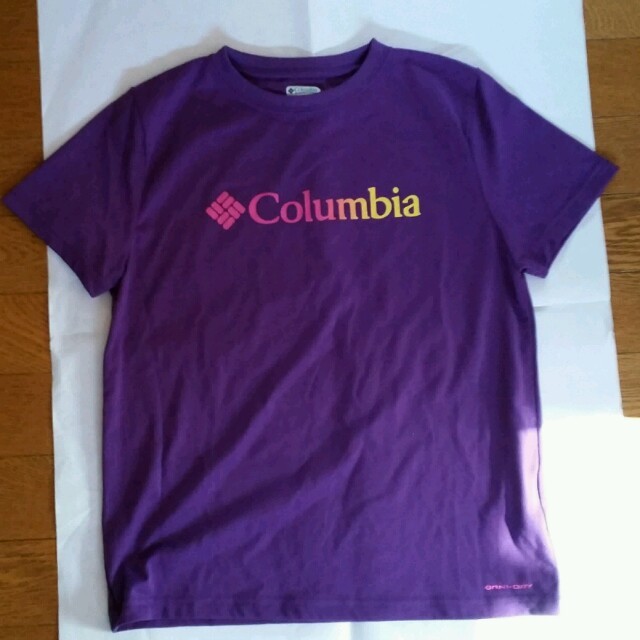 Columbia(コロンビア)のharu様専用！コロンビアTシャツ レディースのトップス(Tシャツ(半袖/袖なし))の商品写真