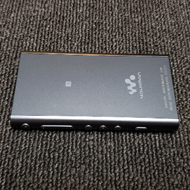 WALKMAN(ウォークマン)のソニー ウォークマン SONY NW-A55 16GB ケース付 美品  スマホ/家電/カメラのオーディオ機器(ポータブルプレーヤー)の商品写真