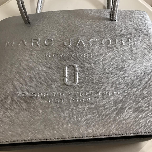 MARC JACOBS(マークジェイコブス)の入手困難。マークジェイコブス  ロゴショッパーレザートートバッグ レディースのバッグ(トートバッグ)の商品写真