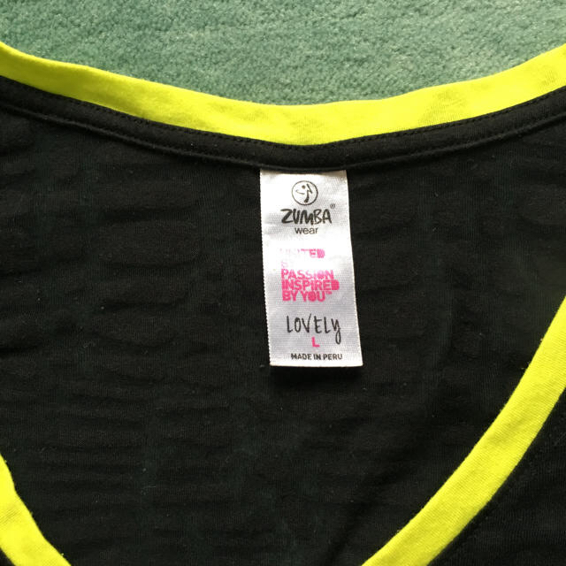 Zumba(ズンバ)のZUMBA  Tシャツ スポーツ/アウトドアのトレーニング/エクササイズ(その他)の商品写真