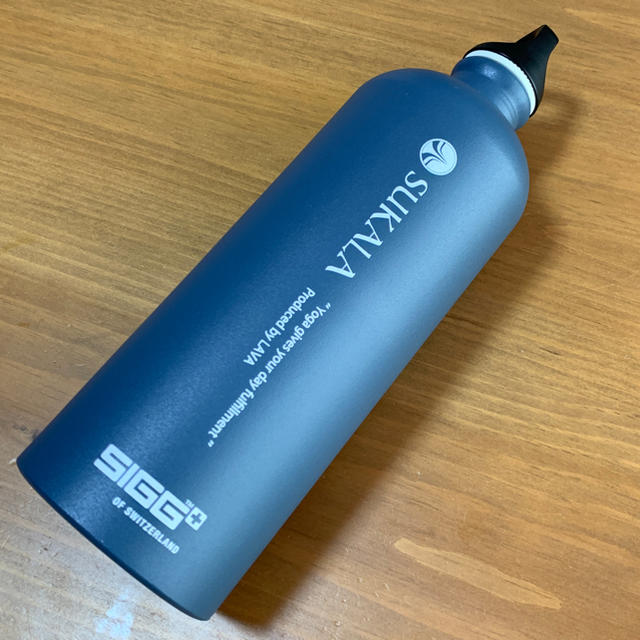 SIGG(シグ)のSUKALA LAVA SIGG 水素水ボトル スポーツ/アウトドアのトレーニング/エクササイズ(ヨガ)の商品写真