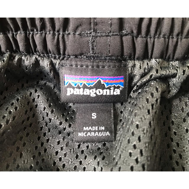 patagonia(パタゴニア)のS patagonia Men's Baggies Shorts Black メンズのパンツ(ショートパンツ)の商品写真