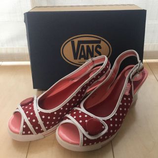 ヴァンズ(VANS)の新品✩*サンダル  (サンダル)