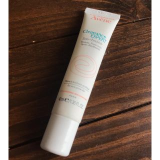 アベンヌ(Avene)の美品！アベンヌ クリナンスエクスペール エマルジョン(乳液/ミルク)